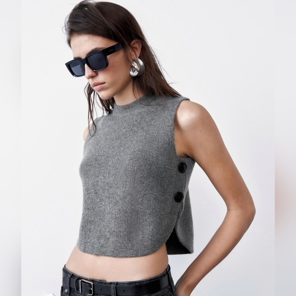 Zara Cropped Sweater Vest Womens Medium Gray Wool Blend Dark Academia Minimalist - Picture 1 of 15